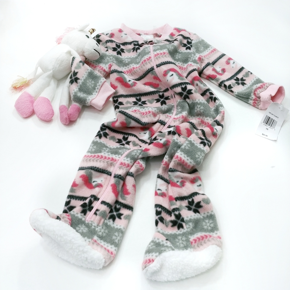 NWT Unicorn Fleece Pajamas Size 3-6 Months